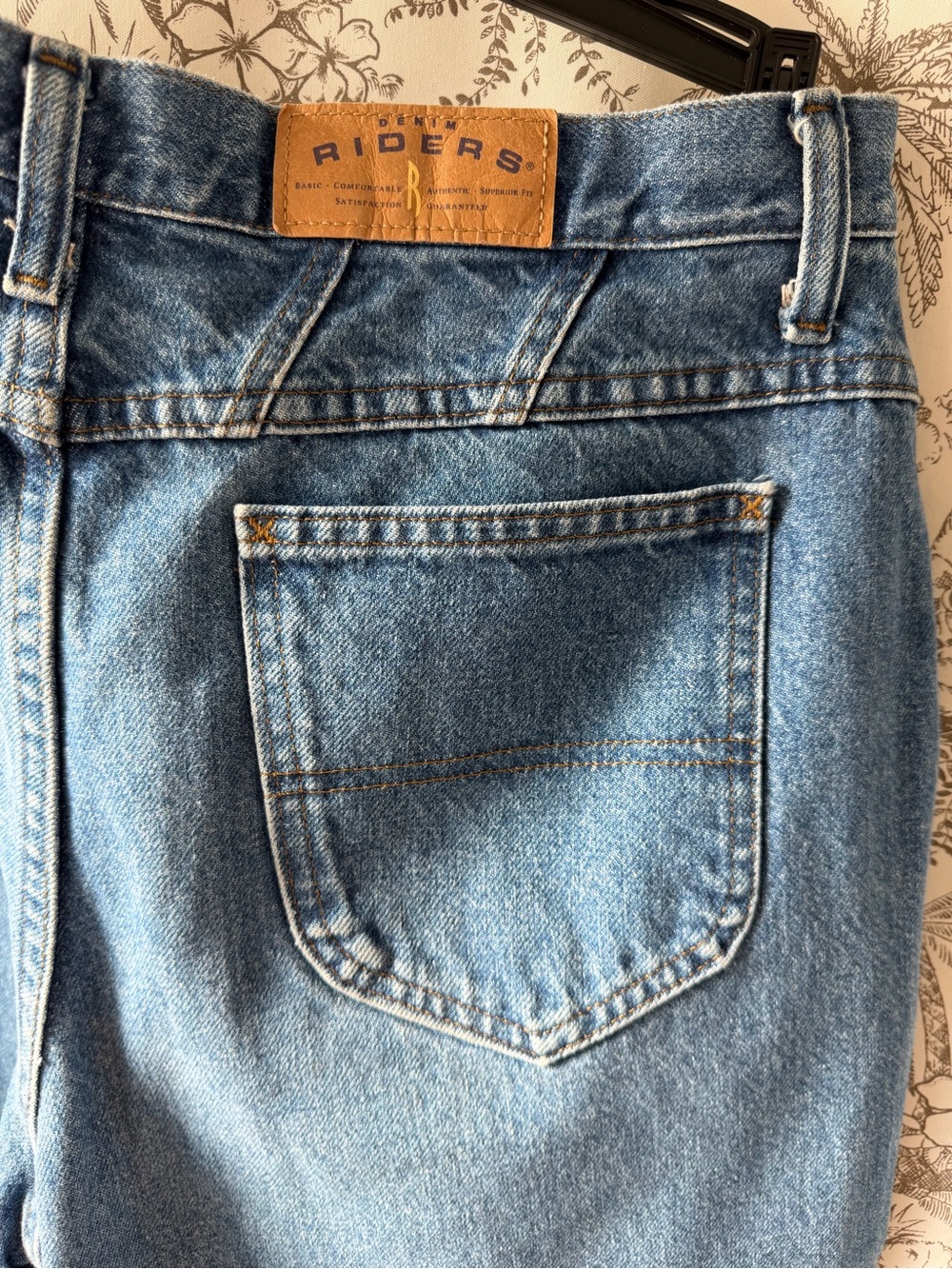 Riders Women’s Straight Leg Jeans - Light Blue Denim
